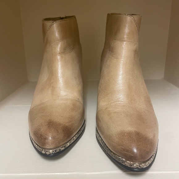 DIBA size 9 booties - Picture 2 of 6